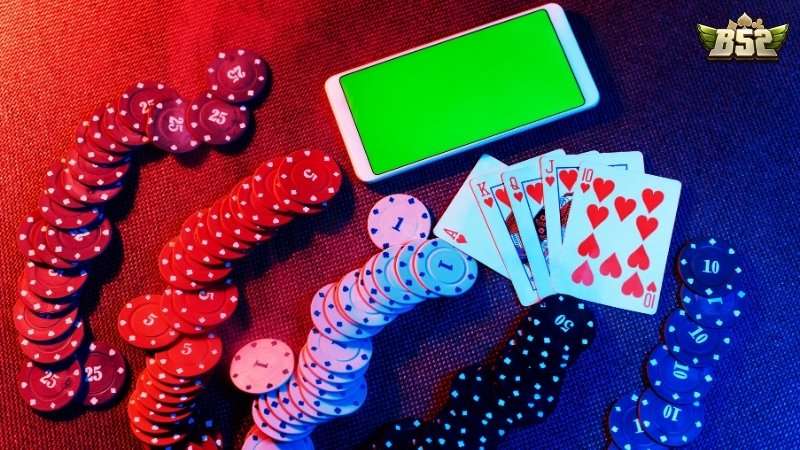 Sảnh game được thiết kế hiện đại với nhiều trò chơi bài hấp dẫn